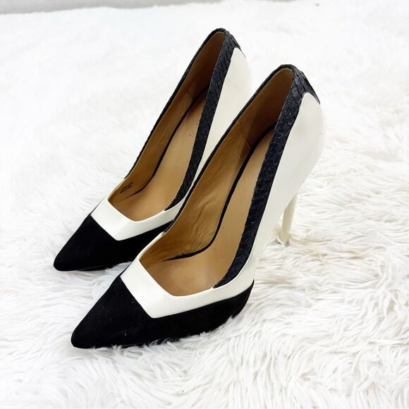 L.A.M.B. CIA Colorblock Leather Pointed Toe Pump Heels - Picture 2 of 14